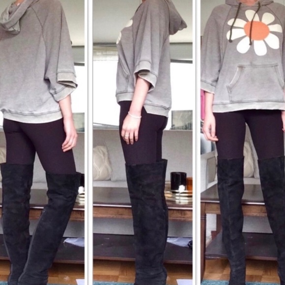 WILDFOX  Daisy hooded sweatshirt - Picture 6 of 7